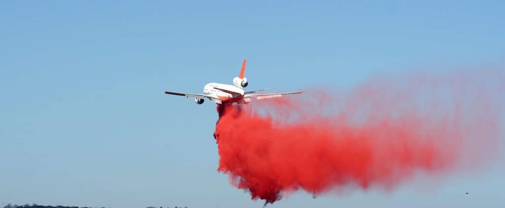 DC-10 air tanker drop